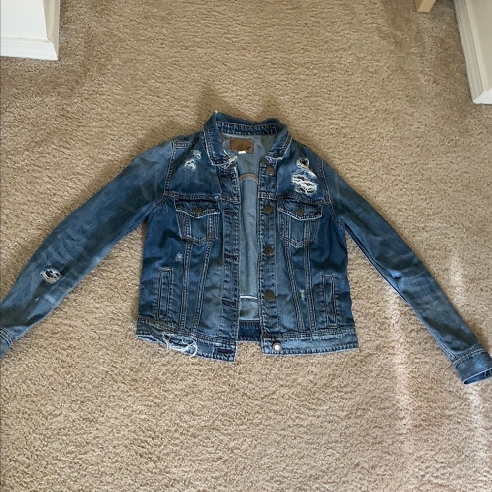American Eagle distressed jean jacket
